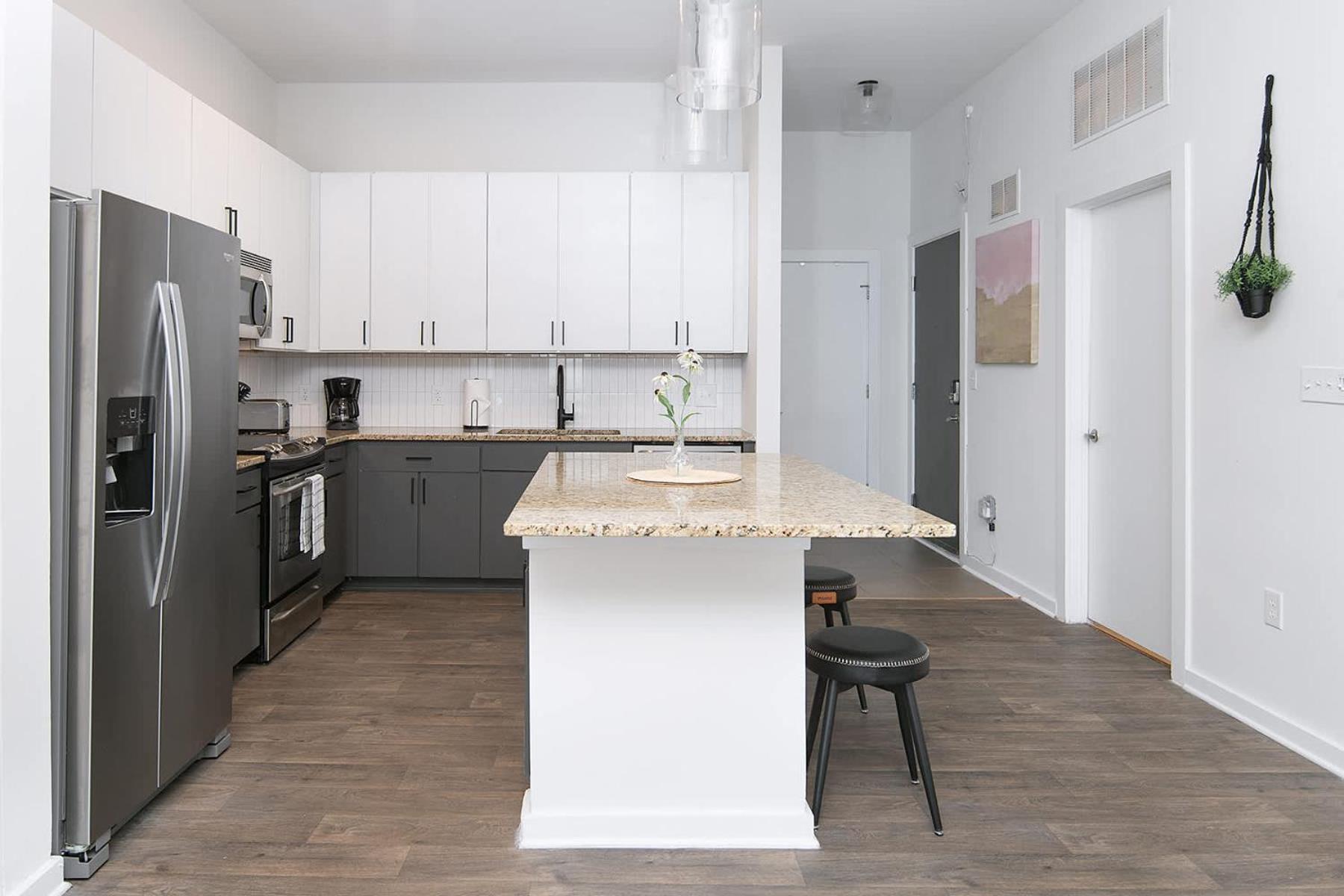 Uptown 1st Ward Corner Unit Superior 2bd Charlotte